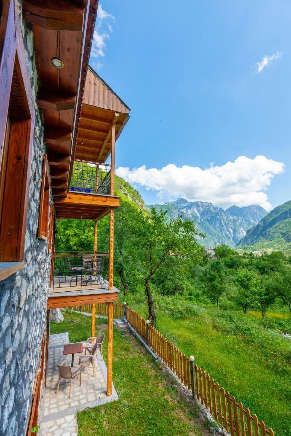 Gegest Hotel Тети Экстерьер фото