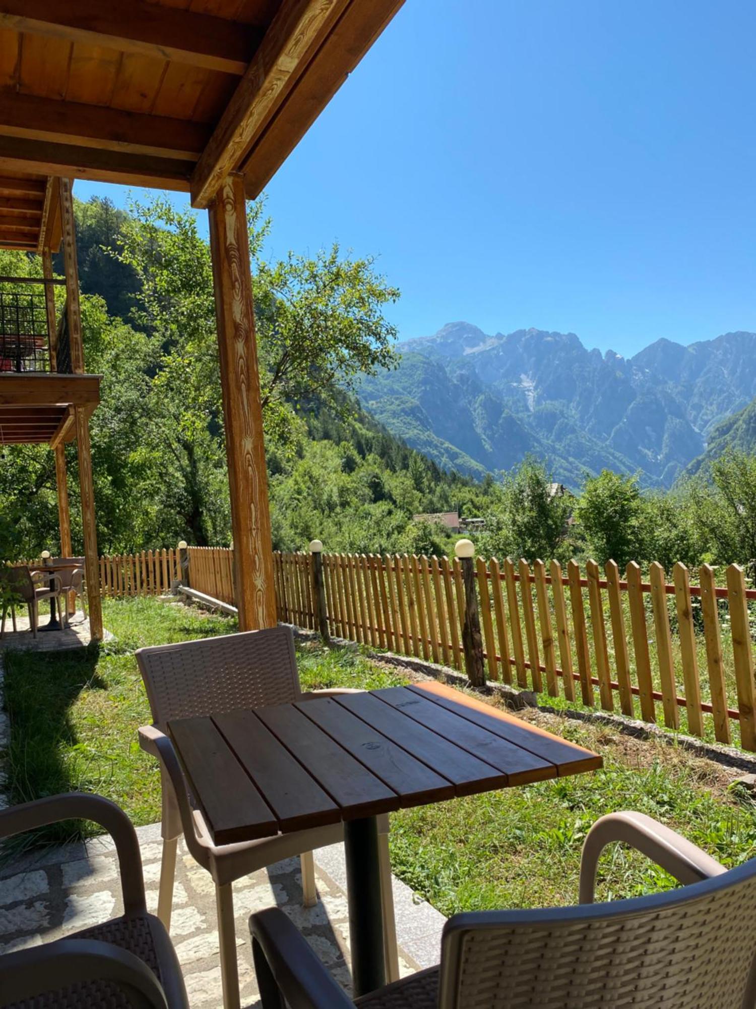 Gegest Hotel Тети Экстерьер фото